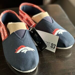 Women's FOCO NFL Denver Broncos Slip On Sneakers Canvas Shoes Size Medium NWT